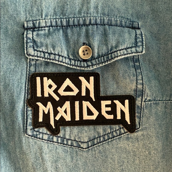 Upcycled IRON MAIDEN Red & Black Graphic Tee On TORRID Size 0 Denim Shirt OOAK - Picture 5 of 7